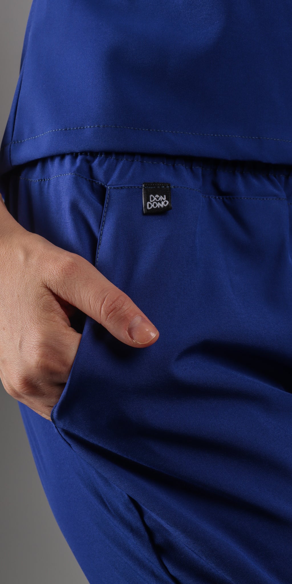 Royal Blue Cocker Water Resistant