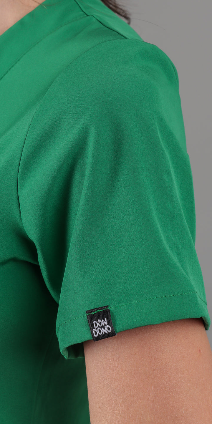 Emerald Cocker Water Resistant