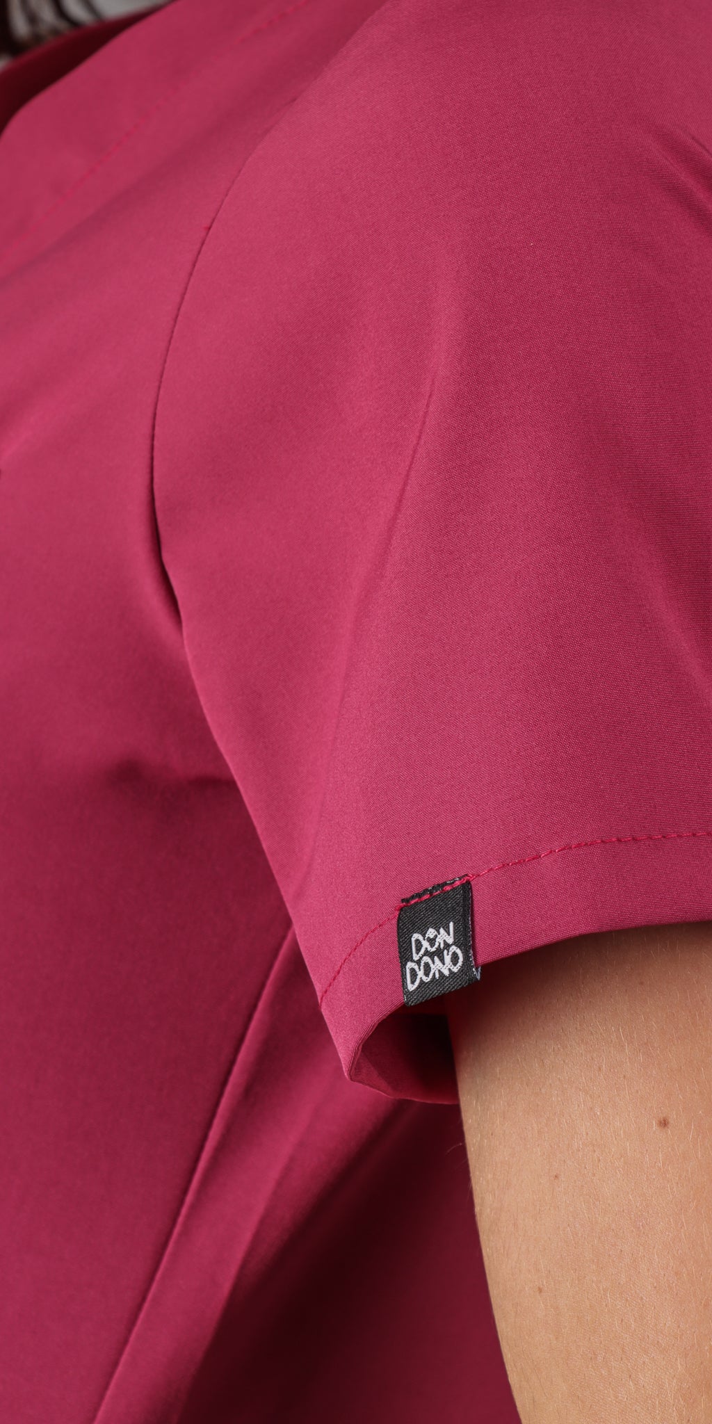 Rose Cocker Water Resistant