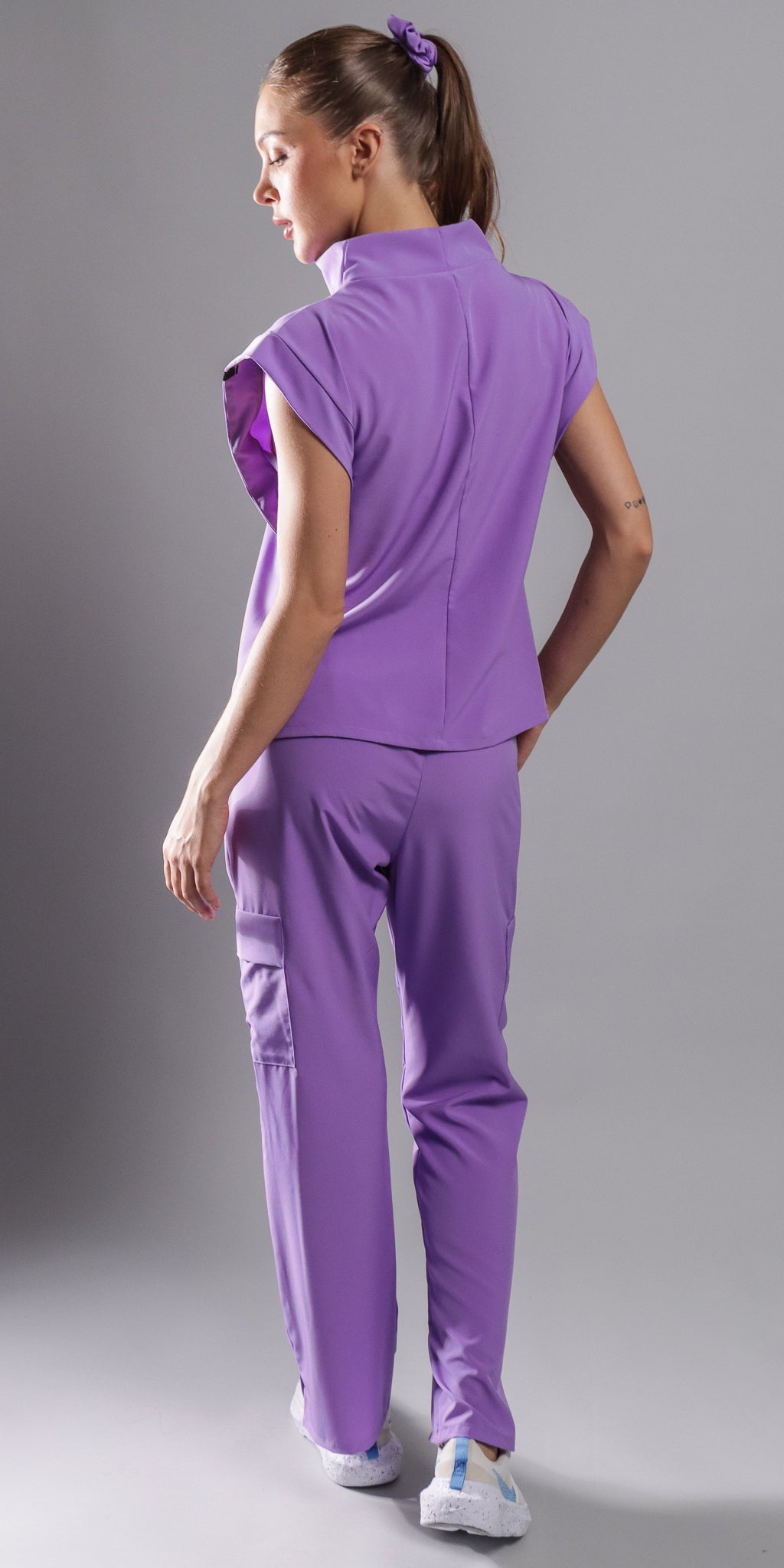 Lilac Pekingese Water Resistant