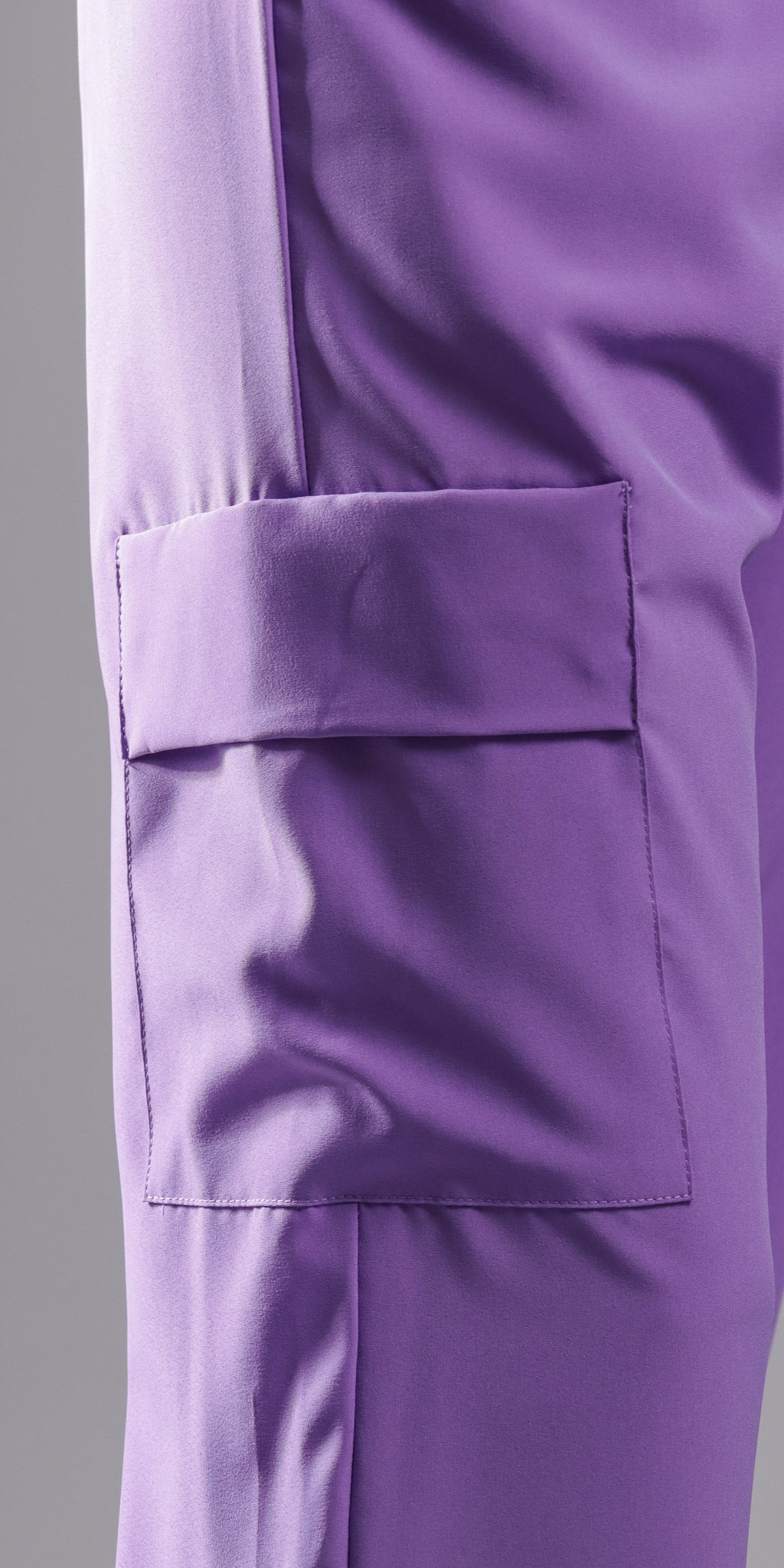 Lilac Pekingese Water Resistant