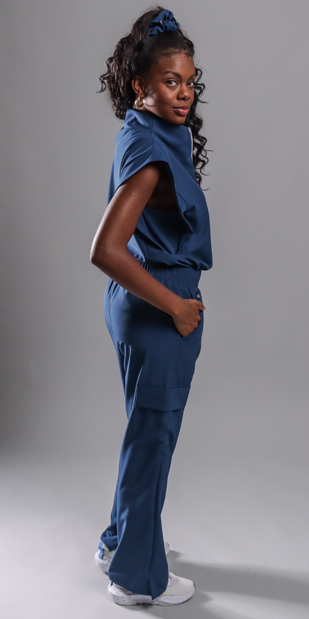 Cobalt Pekingese Water Resistant