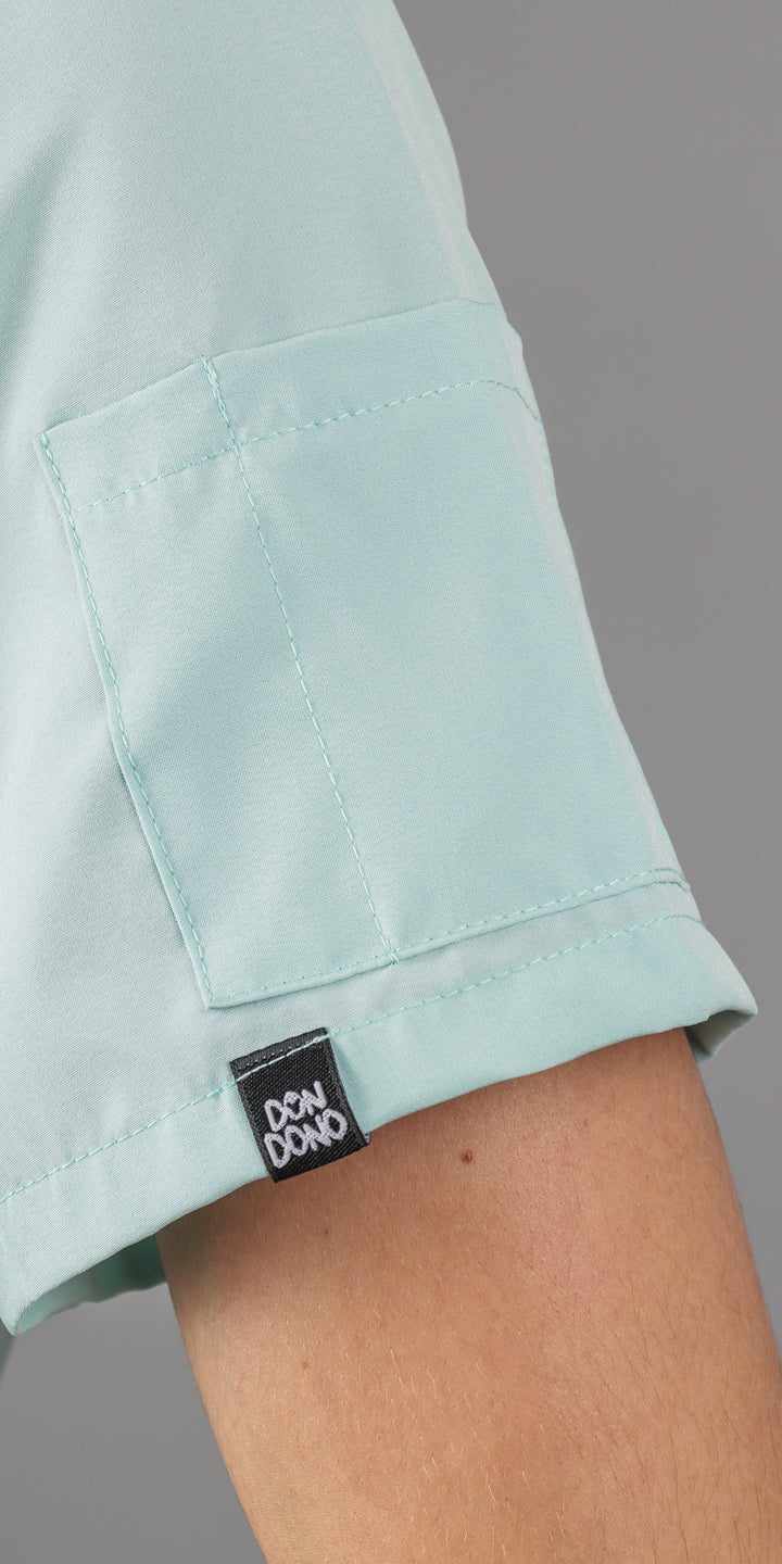 Turquoise Cocker Water Resistant