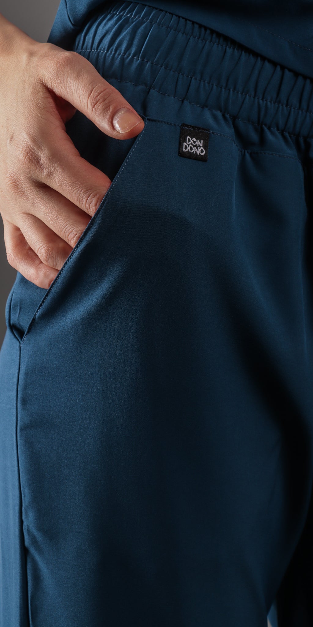 Cobalt Cocker Water Resistant