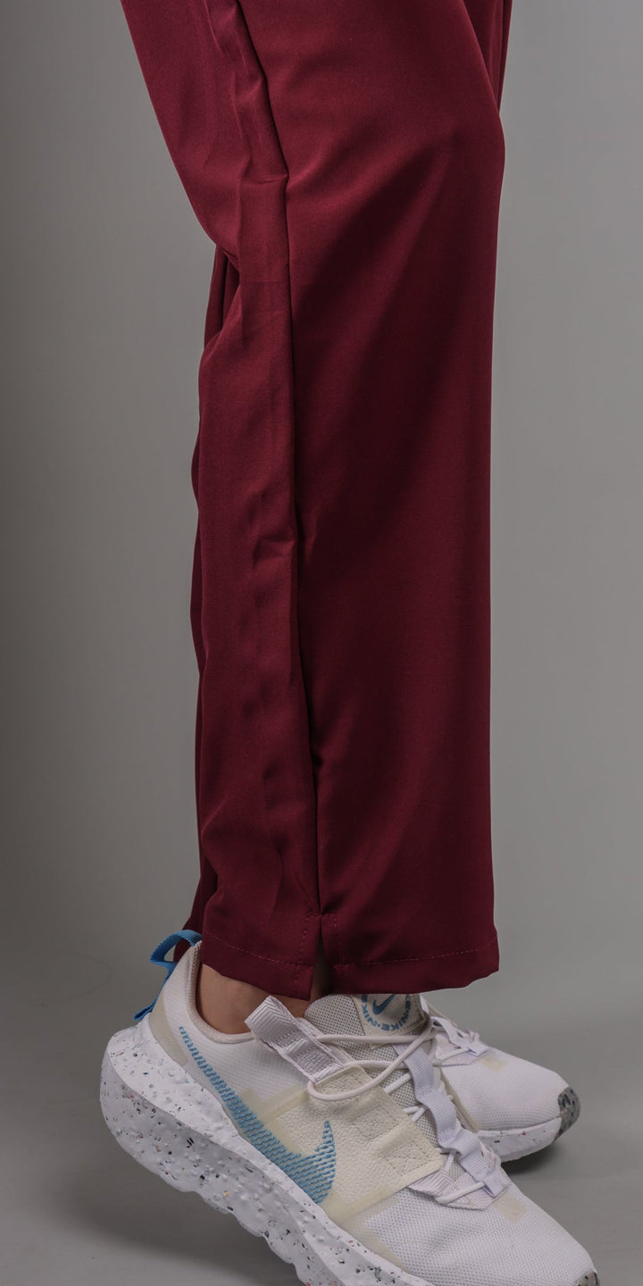 Carmine Cocker Water Resistant