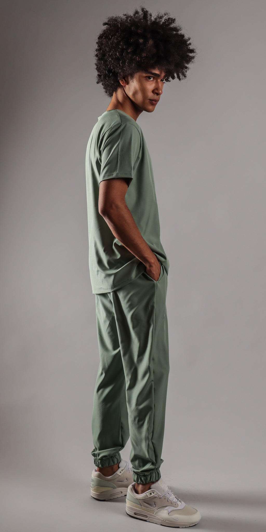 Sage Bulldog Water Resistant