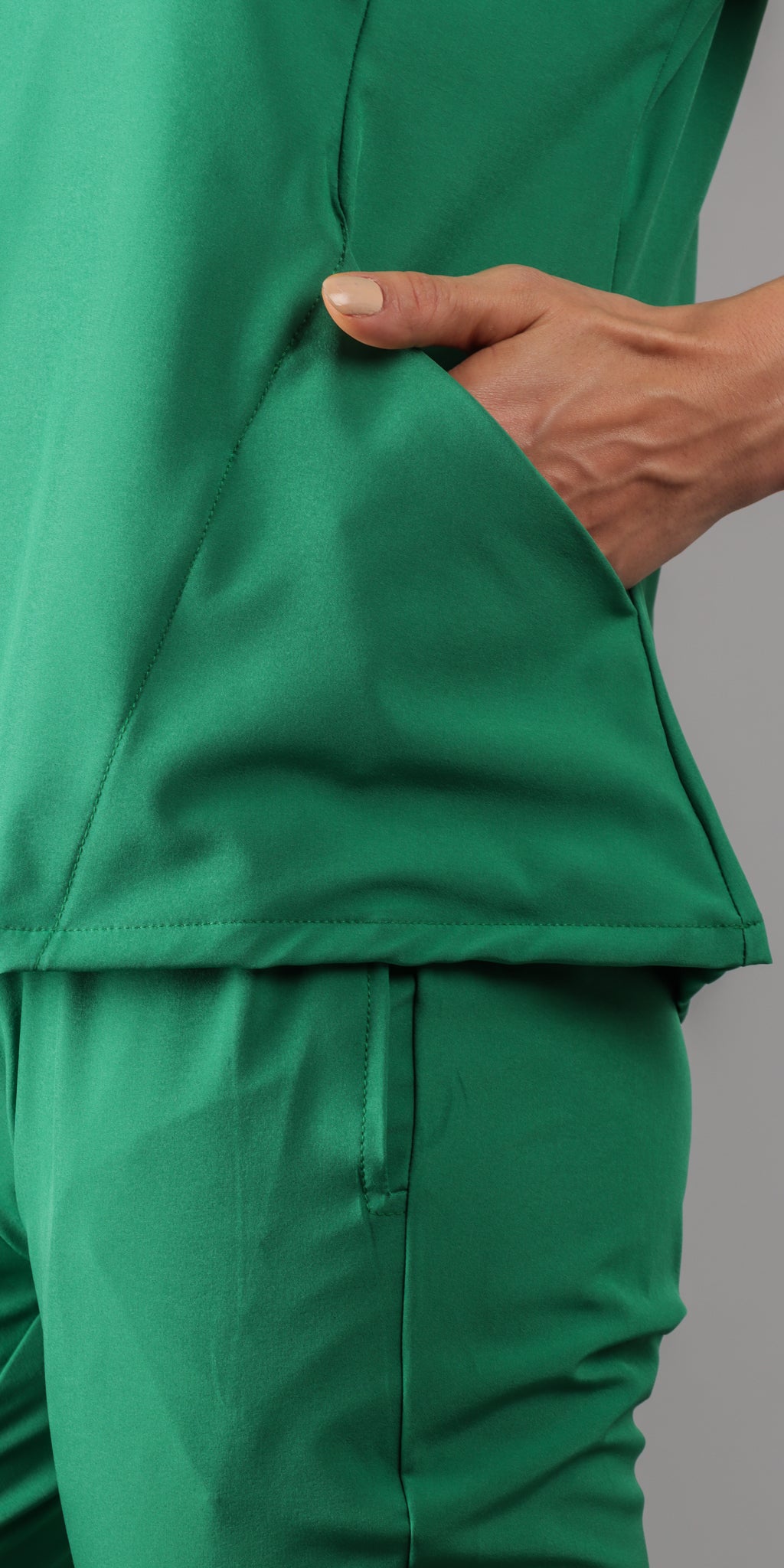 Emerald Corgi Water Resistant