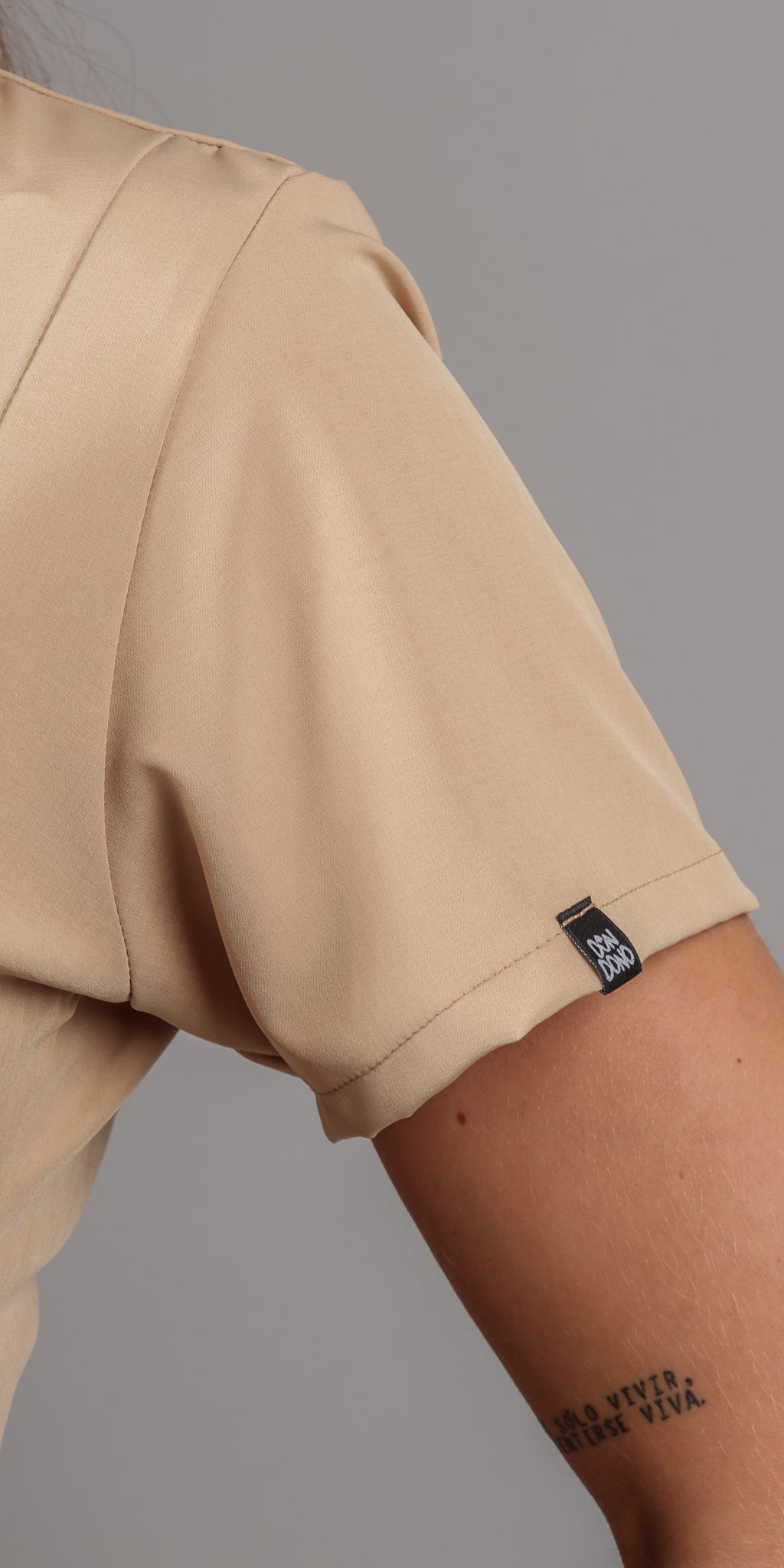 Beige Corgi Water Resistant